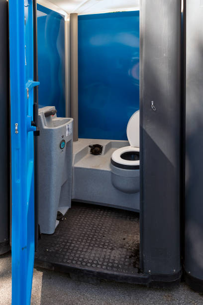 Best Restroom trailer rental cost  in Murphy, MO